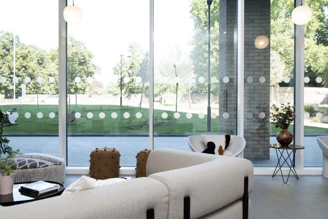 Modern Studios And Apartments At Barking Wharf In London Bagian luar foto